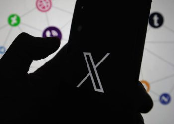 Netizen Mengeluh X Tidak Bisa Diakses Saat Demonstrasi di DPR