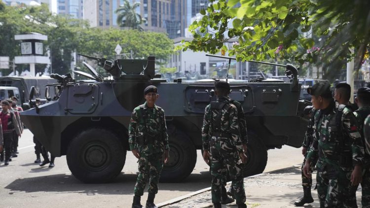 Jaga Kondusivitas Jakarta, TNI dan Polri Lakukan Patroli Bersama Skala Besar