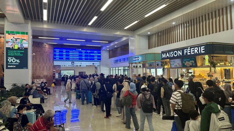 Cara Reschedule Tiket Kereta Cepat Whoosh Tanpa Biaya tambahan