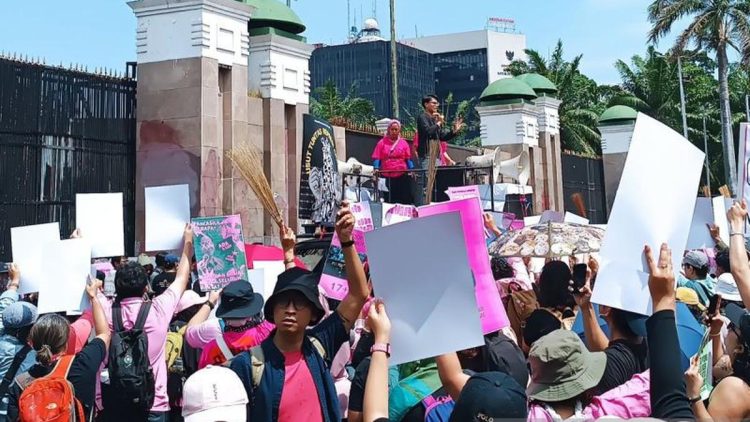 KNPI Tanyakan Dasar Reformasi Polri dan Opsi Pergantian Kapolri Setelah Aksi Demo Ricuh