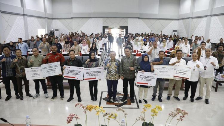 Akselerasi Swasembada Gula oleh Pemerintah dengan Program KUR Tebu Rakyat