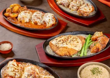 Sensasi Piring Sizzling Keju Penuh Rasa Nostalgia di Nampan Panas