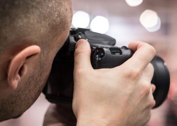 Respons Jual Foto di Aplikasi Bikin Resah, Mau Undang Asosiasi