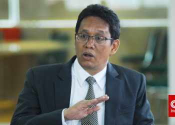 Purbaya Siap Perbaiki Pasar Baju Bekas Impor Ilegal di Senen