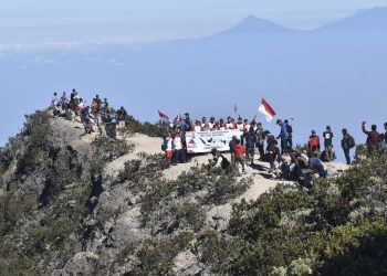 ESDM Berbicara tentang Isu Viral Gunung Lawu untuk Proyek Energi Panas Bumi