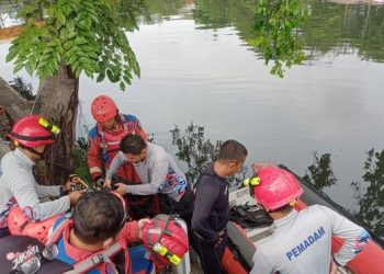 Pria Diduga Maling Tewas Tenggelam Usai Melarikan Diri Dikejar Warga di Kali Sunter