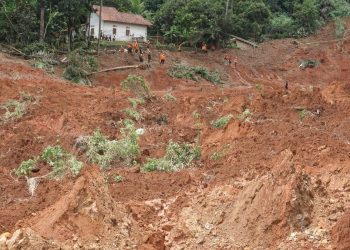 Pemicu Longsor di Cilacap Menurut BMKG dan Waspada Cuaca Ekstrem