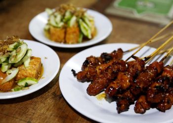 12 Tempat Makan Sate Ayam di Jogja 2025 Daging Empuk dan Bumbu Juara yang Wajib Dicoba