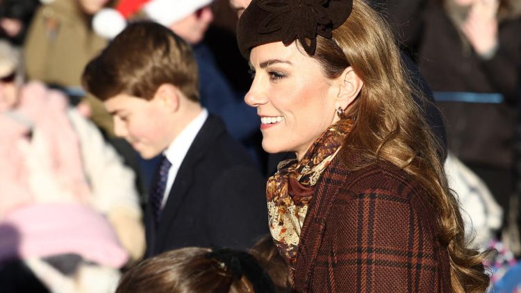 Gaya Natal 2025 Kate Middleton Penuh Pesan Tersembunyi dan Berbeda dari Biasanya