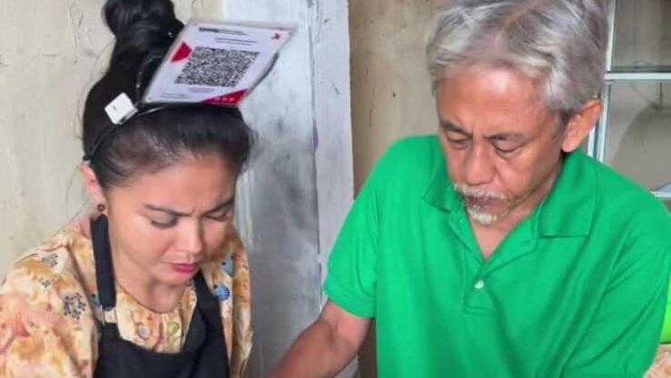 Kenangan Epy Kusnandar dan Istri Jualan Jukut Goreng dengan Sederhana