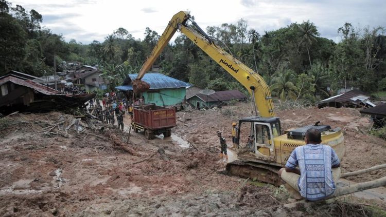 Kementerian PU Kirim 402 Relawan ke Wilayah Bencana Sumatra