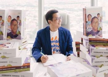 Emiten Bahan Bangunan Lesu, Bos Ungkap Alasan Hermanto Tanoko