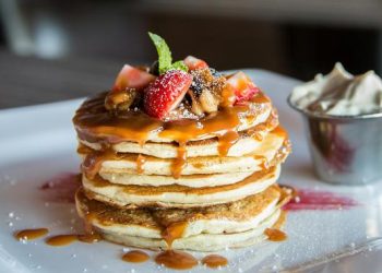 Membuat Pancake dengan Magic Com, Praktis dan Efisien Waktu