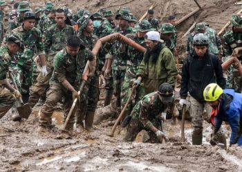 Kronologi Longsor di Cisarua, Empat Marinir Ditemukan Meninggal Dunia