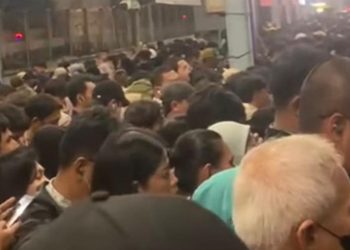 Penjelasan mengenai penumpukan penumpang di Stasiun Tanah Abang saat jam pulang kerja hari ini