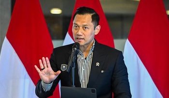 AHY Minta Kementerian Percepat Pembangunan Rumah untuk Korban Bencana