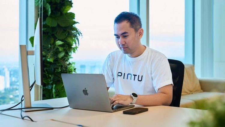 Trader Aktif Bulanan Pintu Futures Melesat Dekati 500%