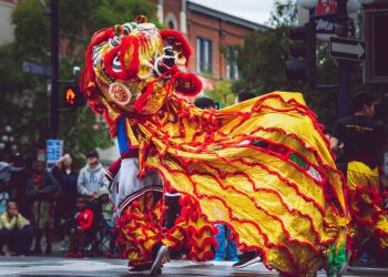 Tahun Baru Imlek 2026, Turis China Pilih Liburan ke Australia dan Rusia Bukan Jepang