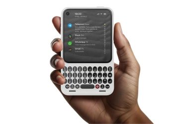 Ponsel Mirip BlackBerry Dapat Sorotan di Awal 2026, Simak Harga dan Spesifikasinya